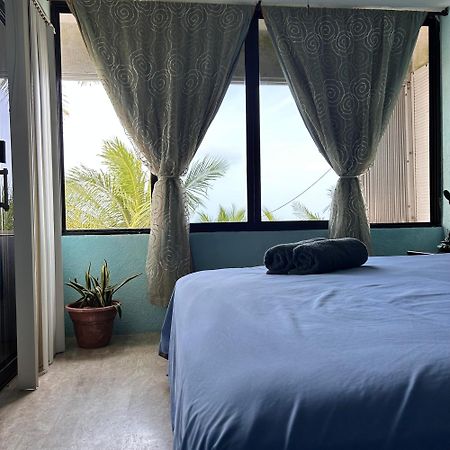 Front Beach Private Room With Shared Bathroom Cancún Buitenkant foto