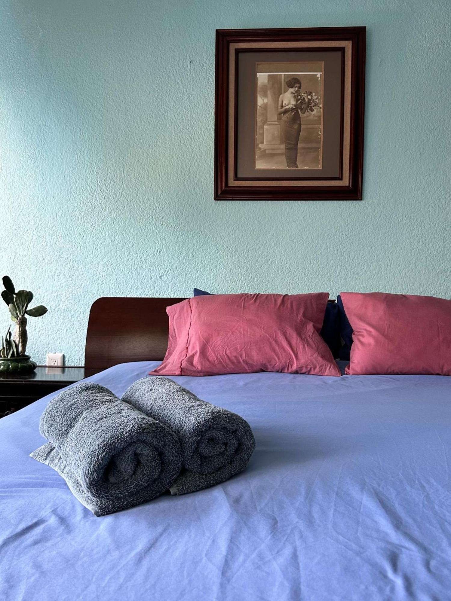 Front Beach Private Room With Shared Bathroom Cancún Buitenkant foto